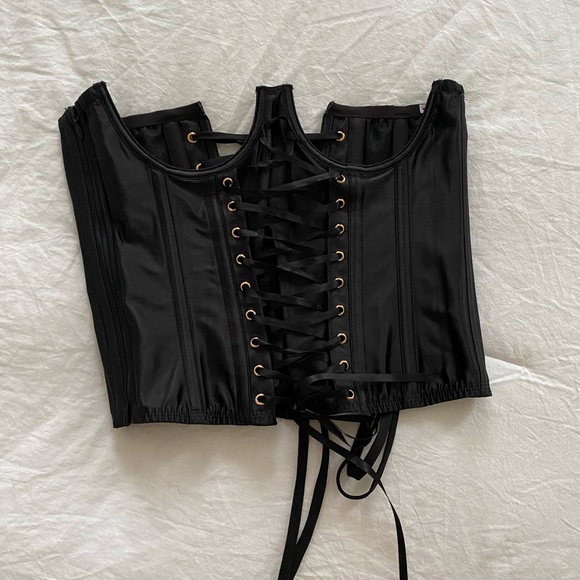 SAVAGE x FENTY by Rihanna Laced Satin Cupless Corset in black Medium - Picture 10 of 10